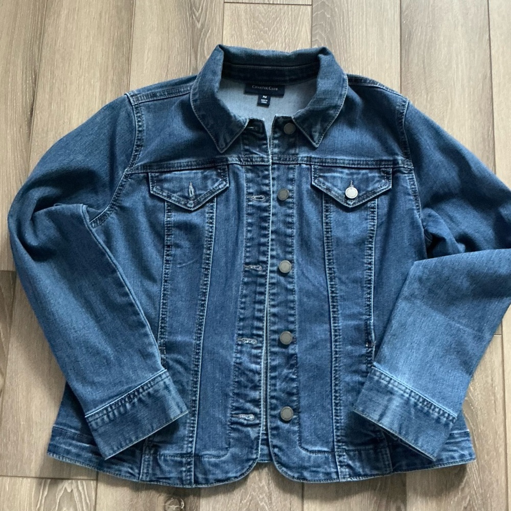 Charter Club Jean  Denim Jacket Women Blue Pockets Stretch Button Front Size. PM